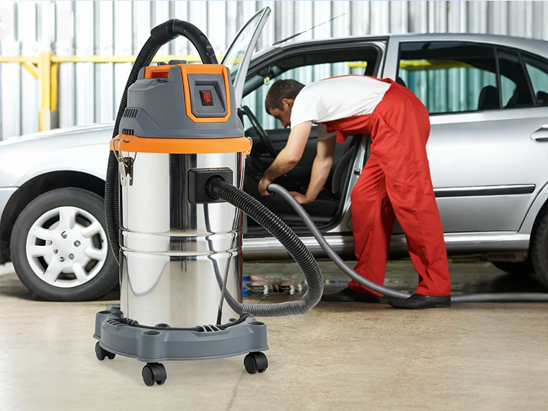 Filtragem avançada e alta sucção para limpeza abrangente do interior do carro